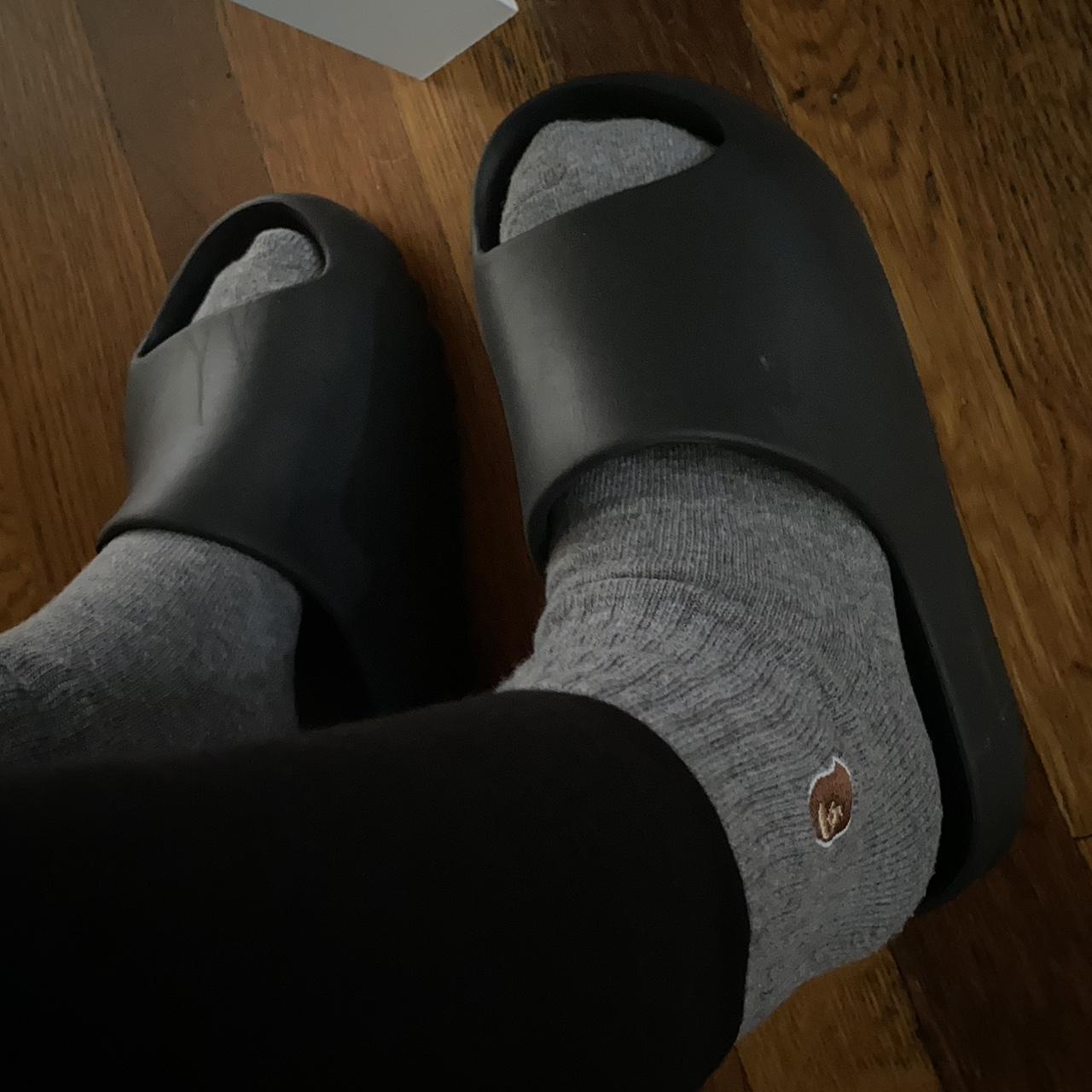 yeezy slides under 500