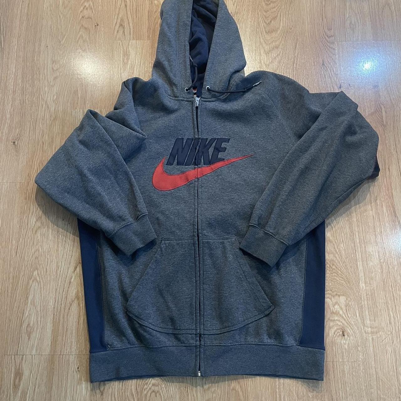 Y2k Nike zip up hoodie Early 2000s Great... - Depop