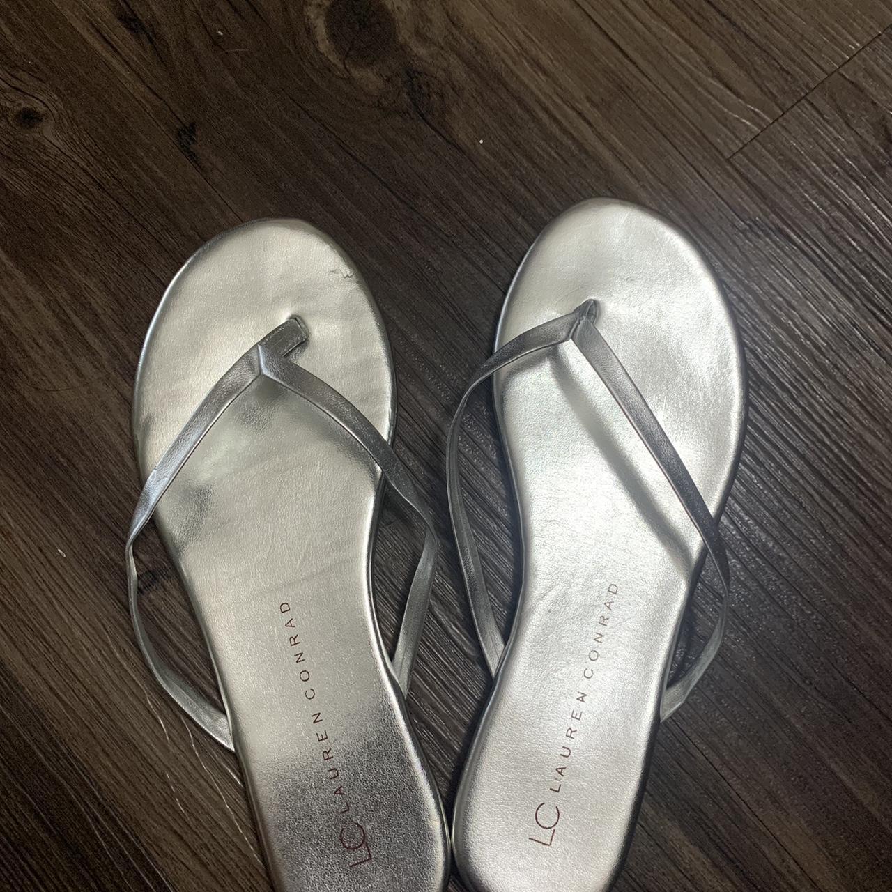 LC Lauren Conrad silver size 6 flat sandals women s Depop