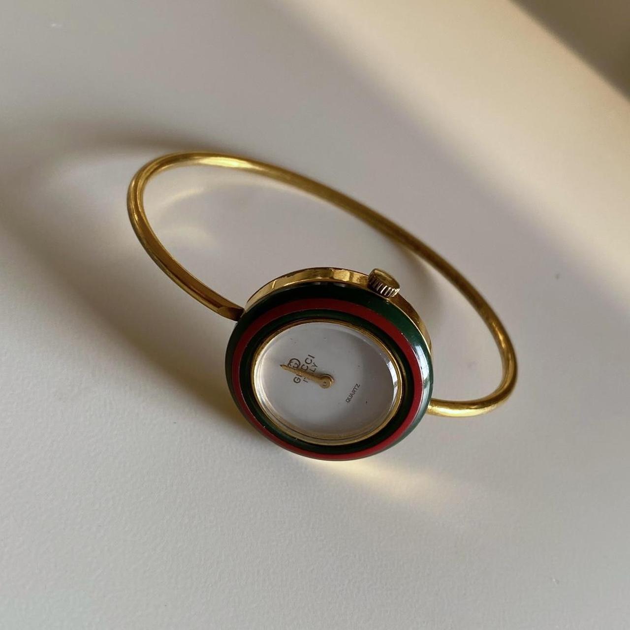 Gucci vintage hot sale watch bangle