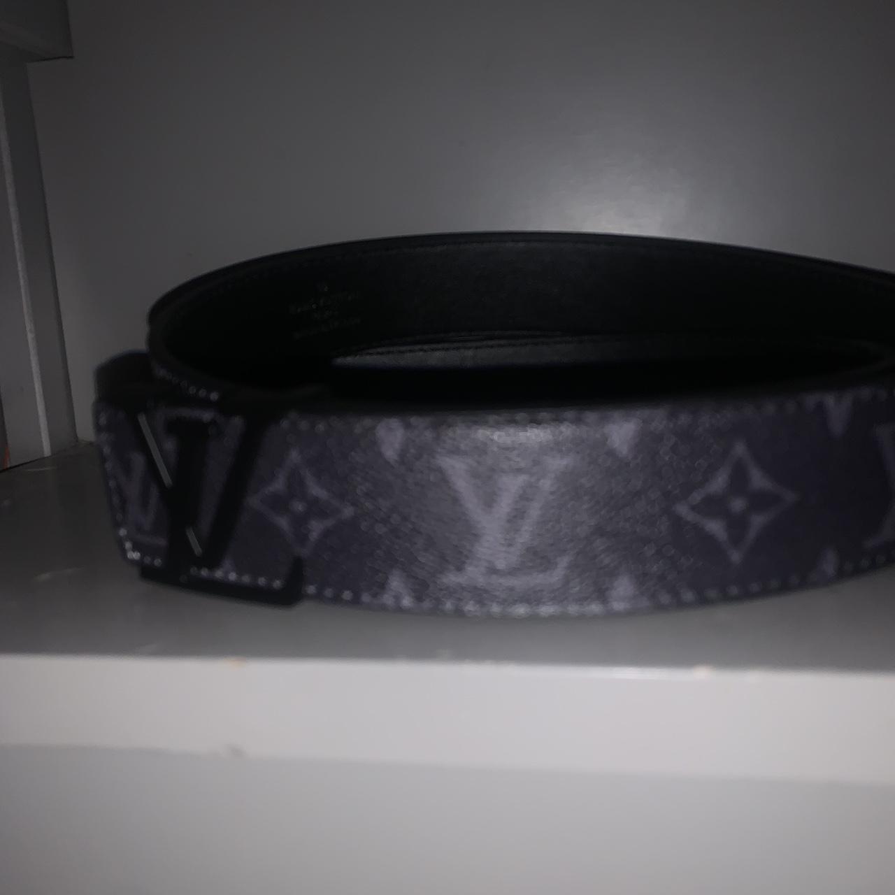 As 32 Louis Vuitton Belt Unisex - Depop