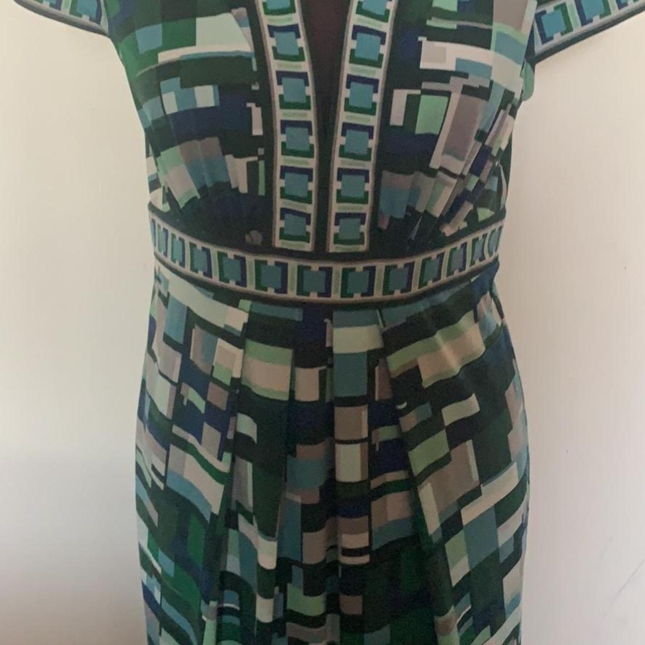 Bcbg geometric pattern green midi dress size m Depop