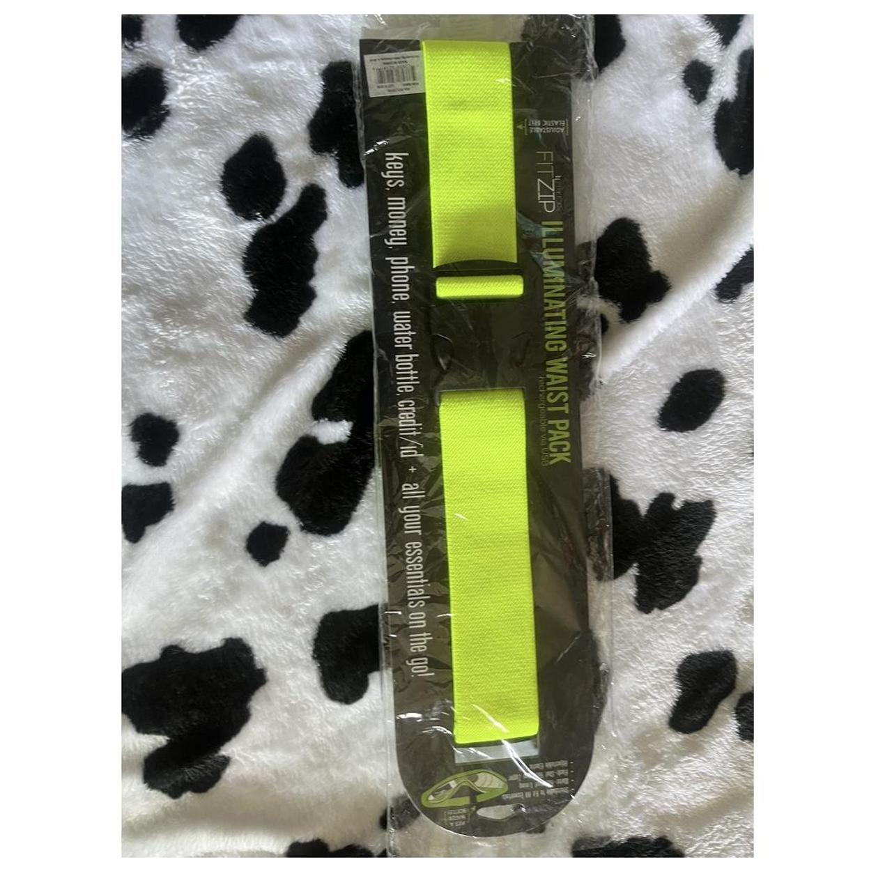 Never Used FitZip Illuminating waist pouch perfect. Depop