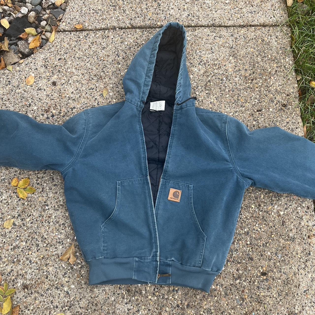 carhartt jacket!! - Depop