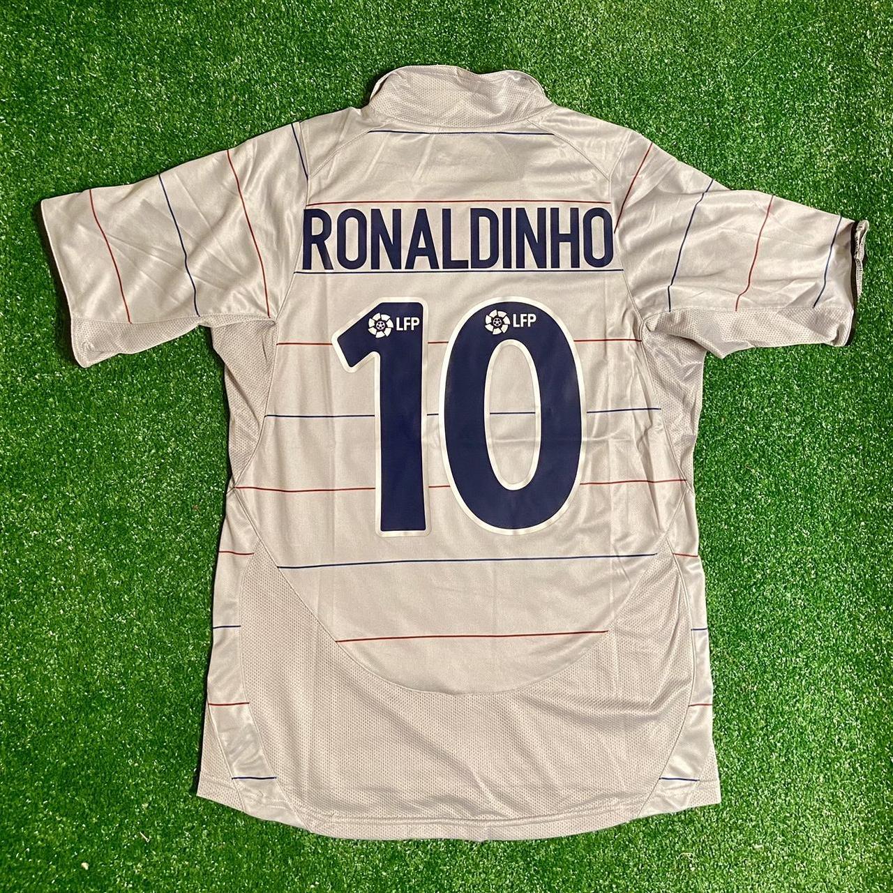 Barcelona Away Jersey 03/04 Ronaldinho ️Size -... - Depop