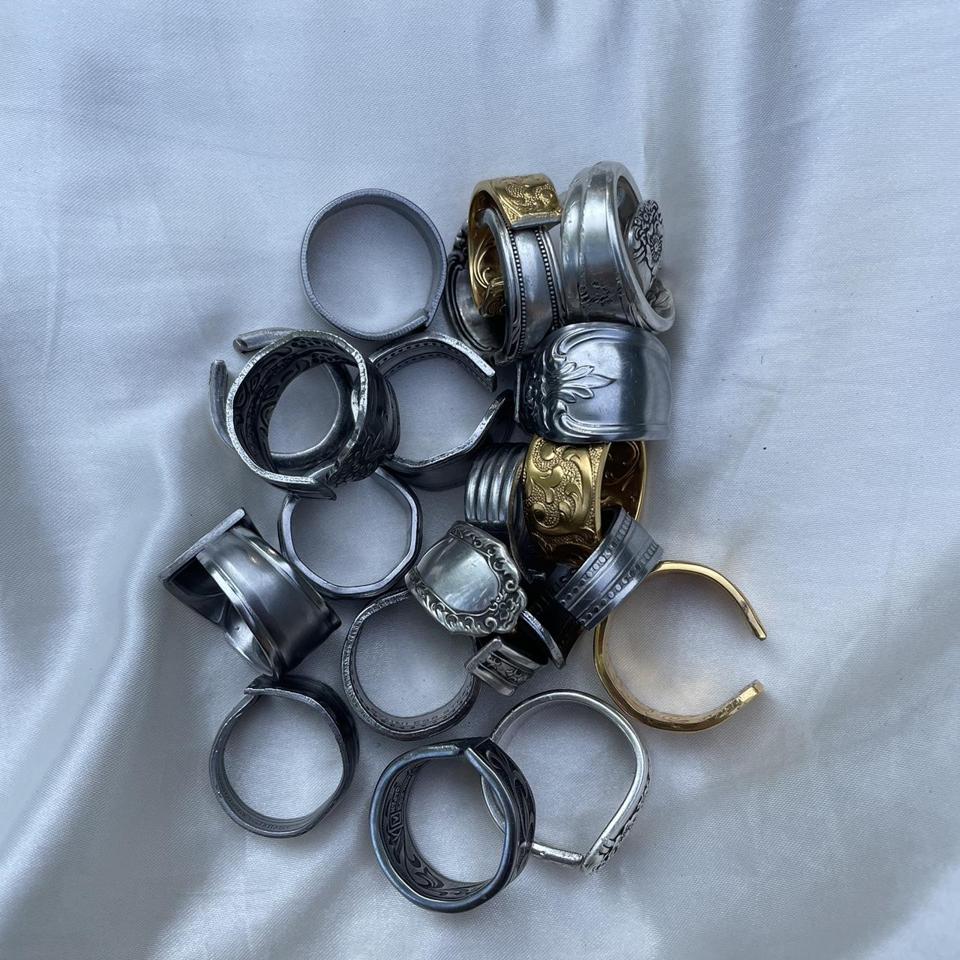 Cute measuring spoons Silver. One spoon reads - Depop