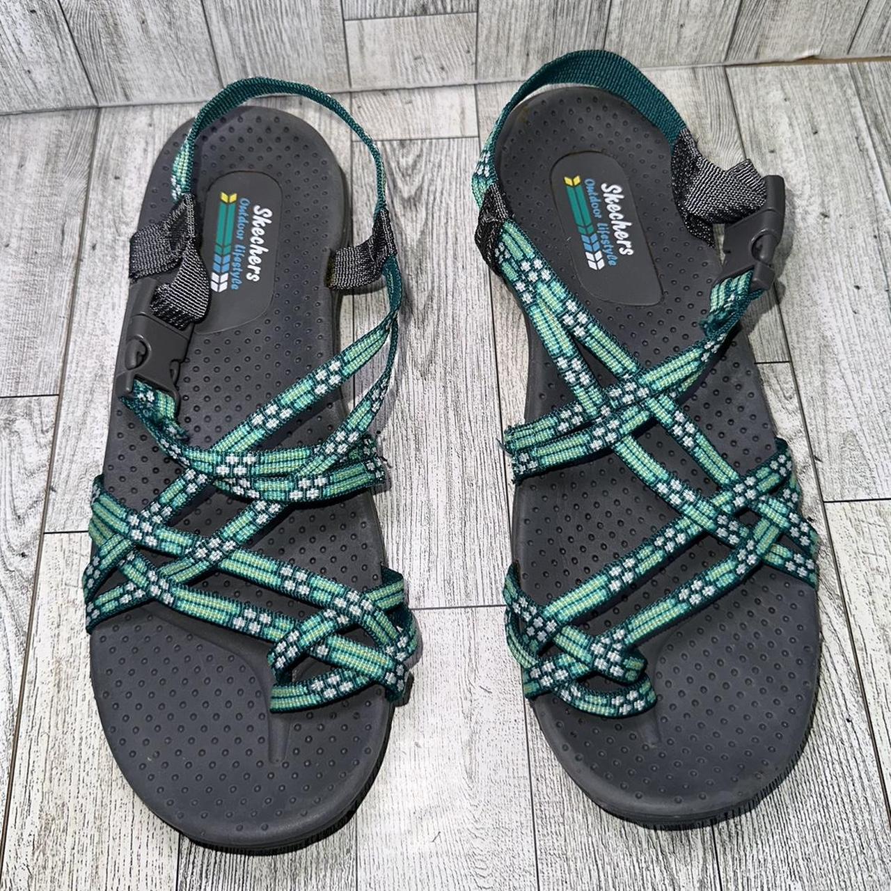 Skechers reggae loopy sandals online