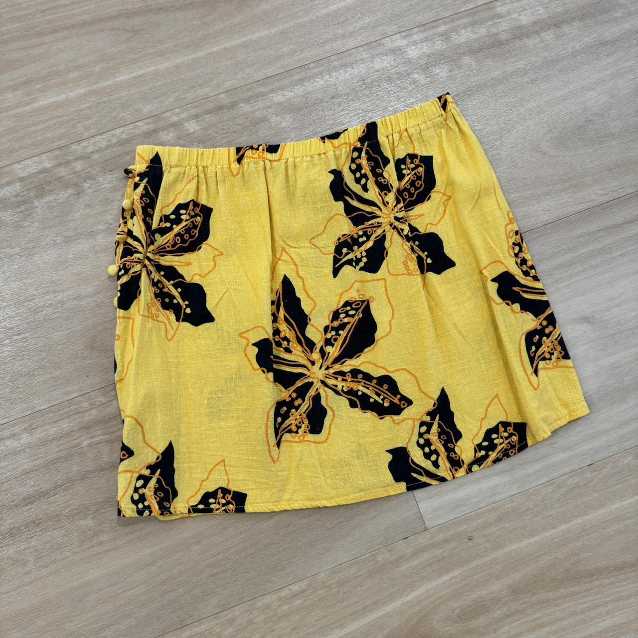 VRG GRL mini skirt - Size 8 - As new. - Side... - Depop
