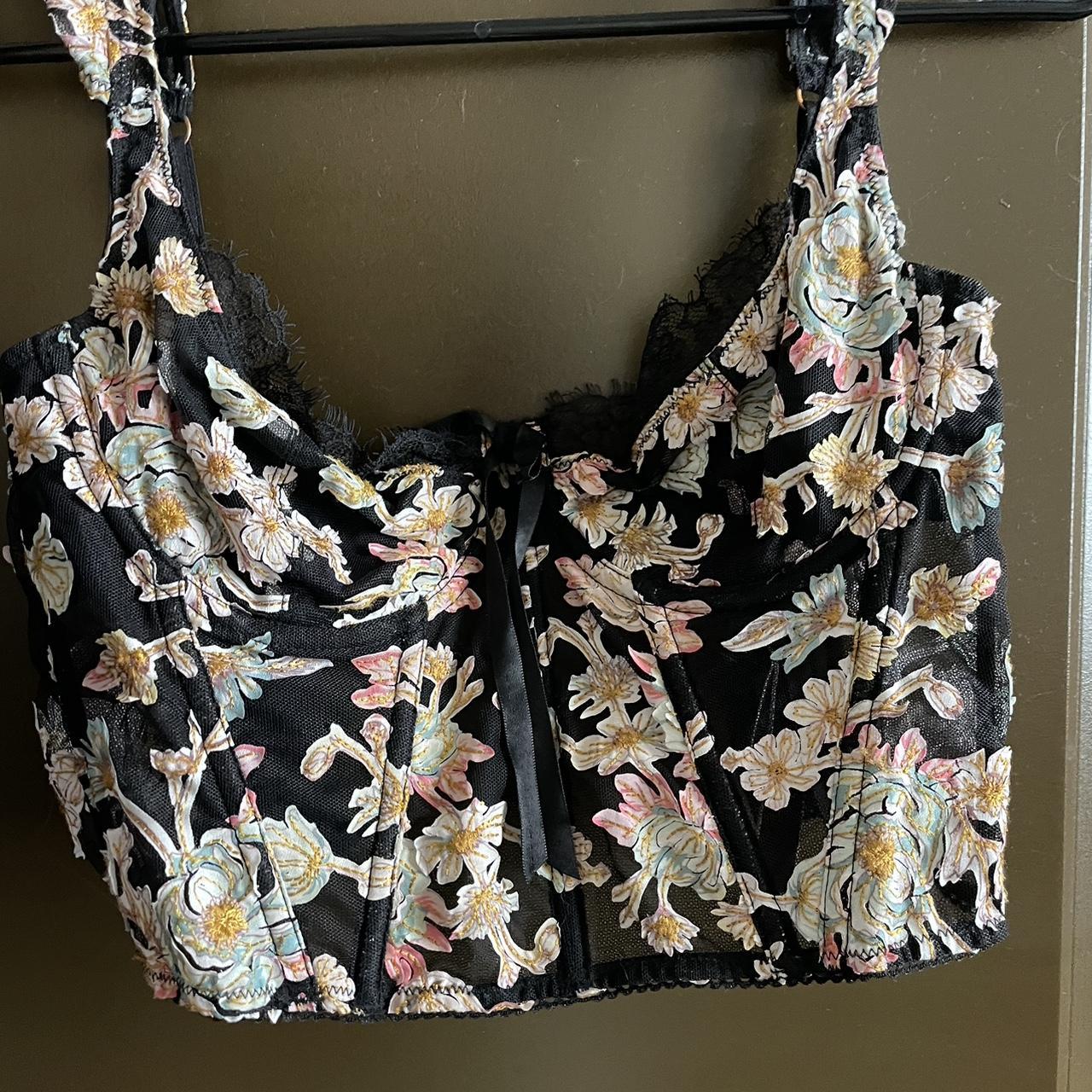 victoria’s secret corset top great condition size... Depop