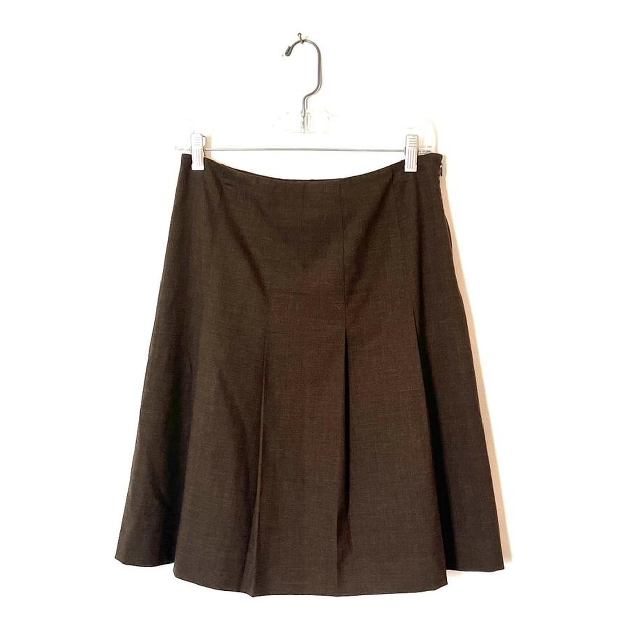 brown pleated skirt 90s Banana Republic Stretch... - Depop