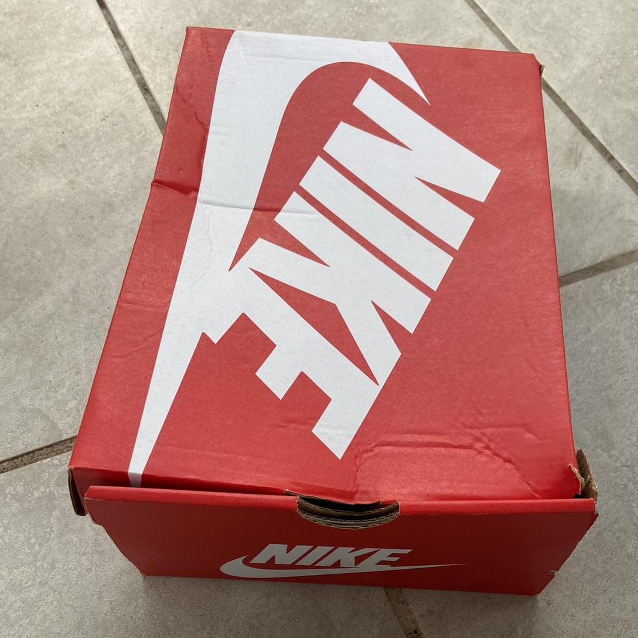 dunk low black white box