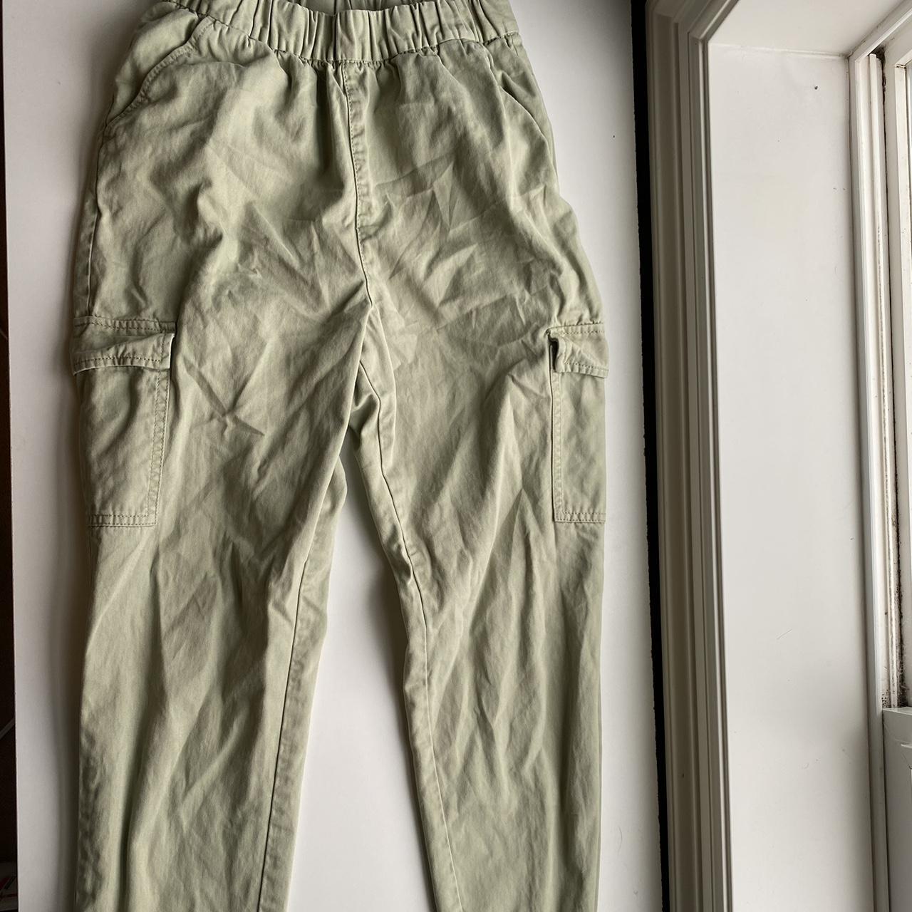 Light green cargo pants Depop