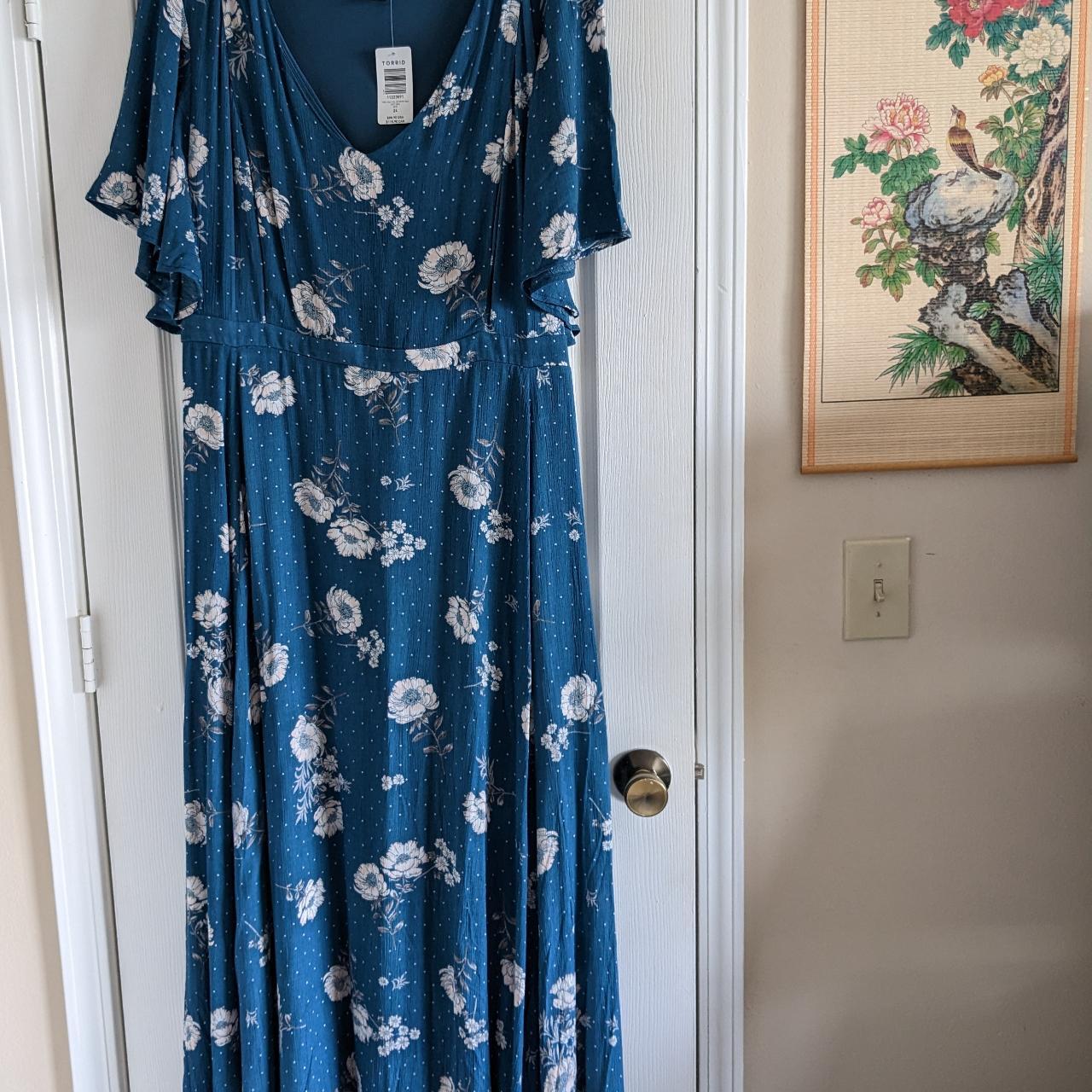 Torrid blue floral outlet dress