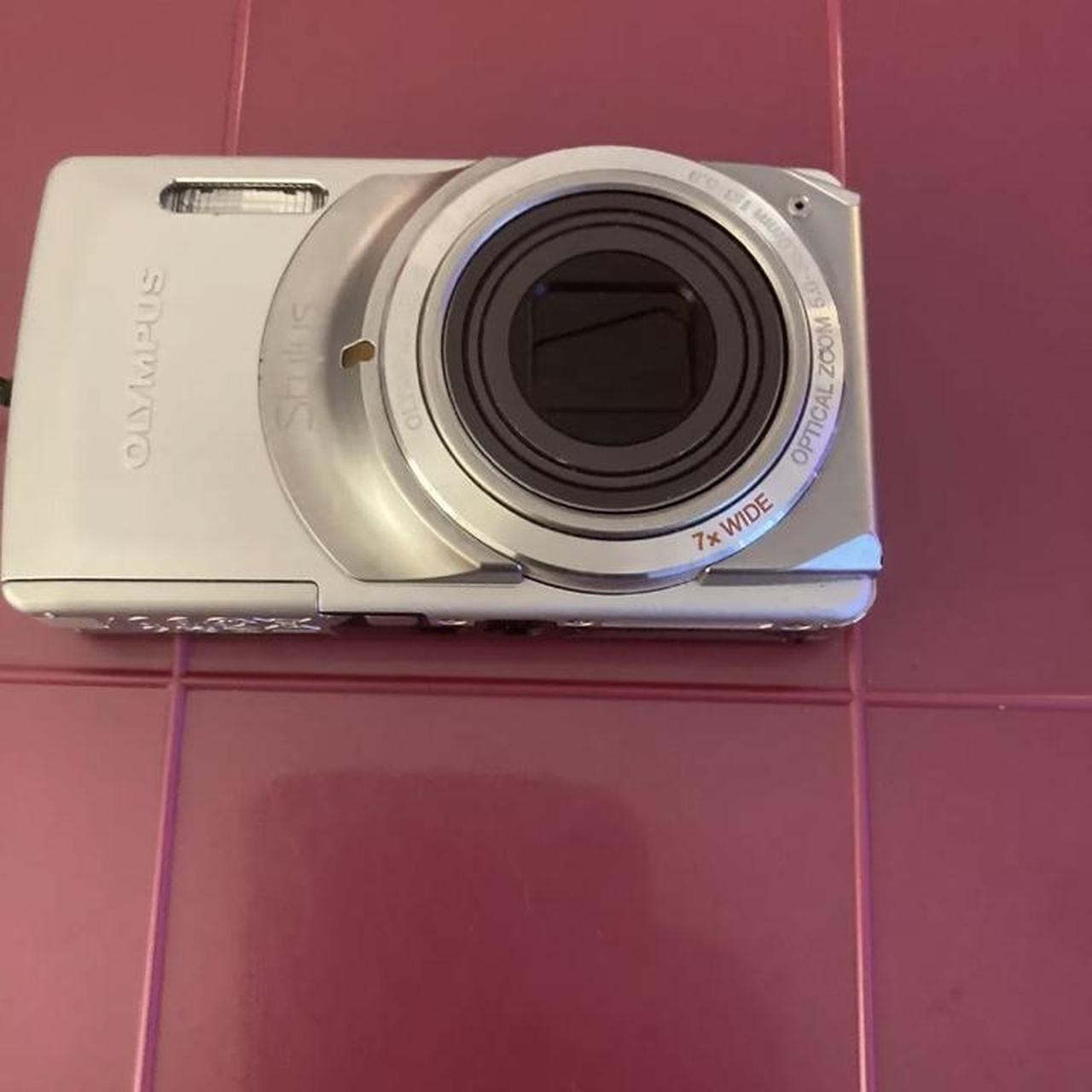 Olympus Stylus7010 12 MPSlim LineUltra Compact... Depop