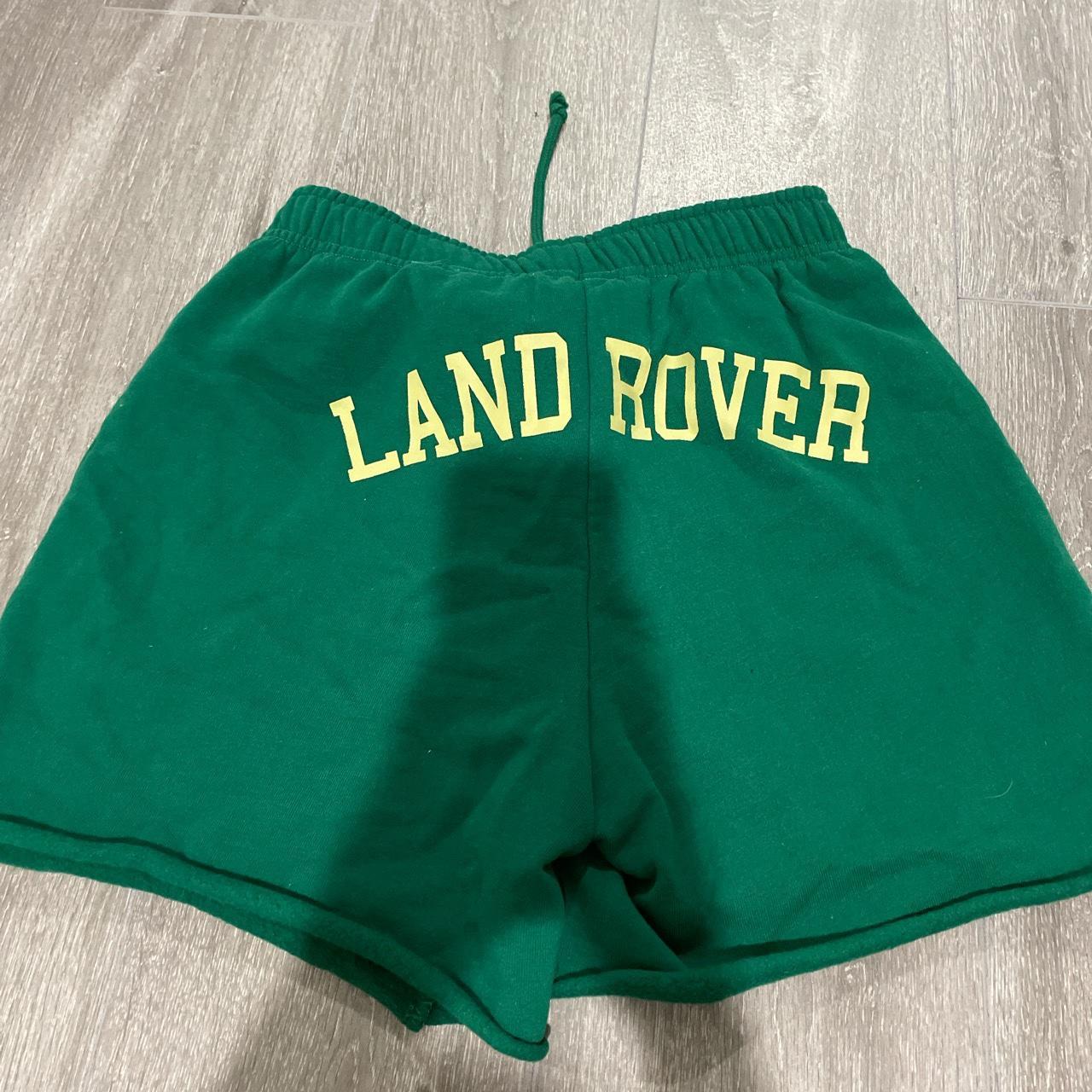 Land Rover pacsun green insane vintage shorts!!!... Depop