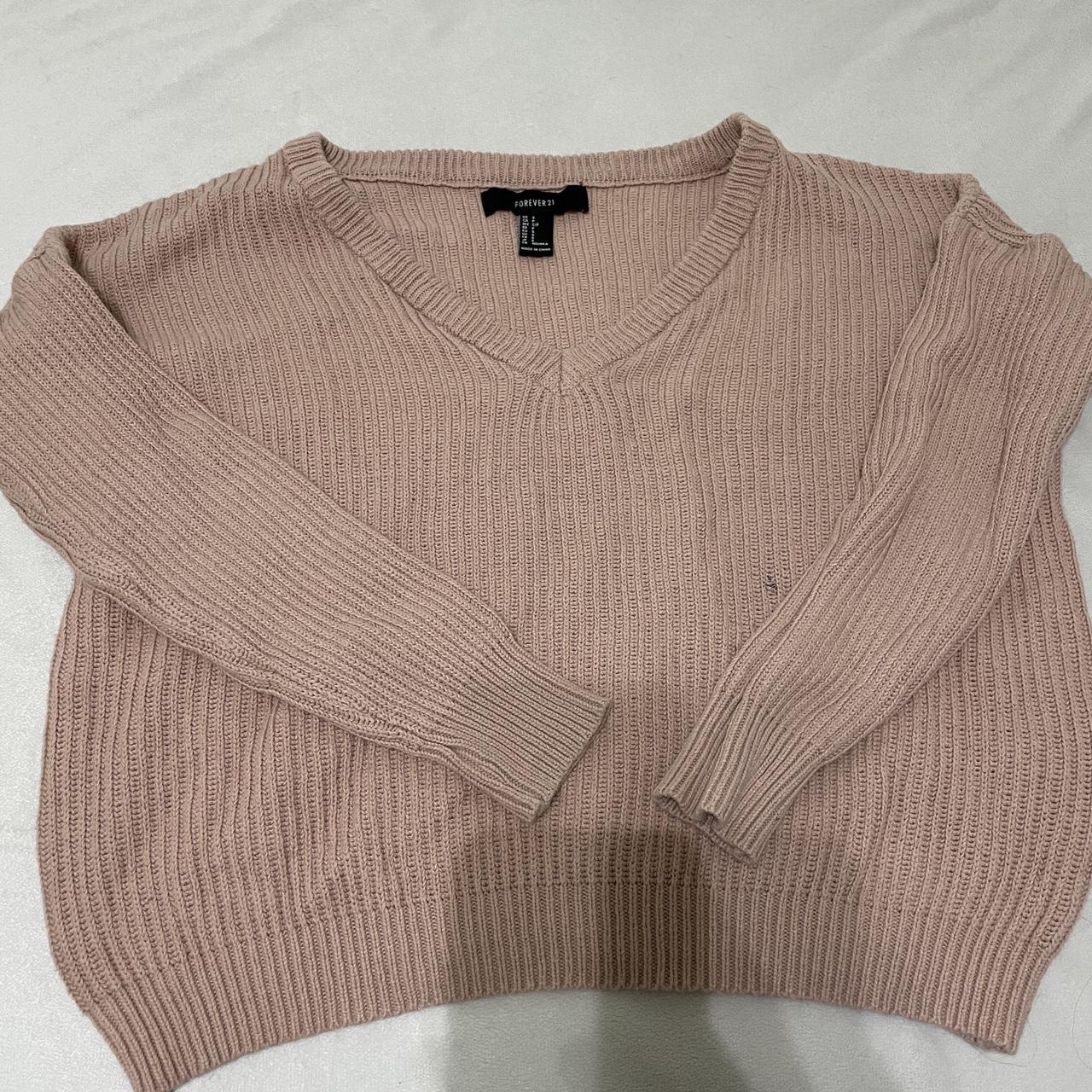 Forever 21 pink sweater size Small Never worn (sat... - Depop