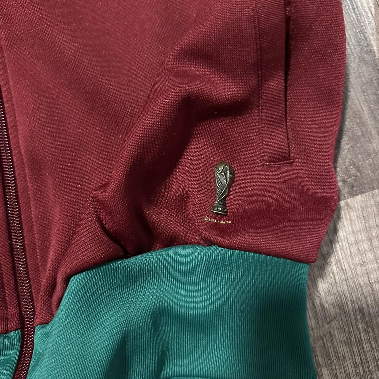 Vintage adidas Portugal tracksuit top Size 105 on tag Used with defect ❌❌❌  SOLD ❌❌❌ Paypal accepted Worldwide shipping are welcome Available on my  grailed : solenaks #adidasvintage #adidas70s #adidas80s #adidasdescente  #adidassecond #