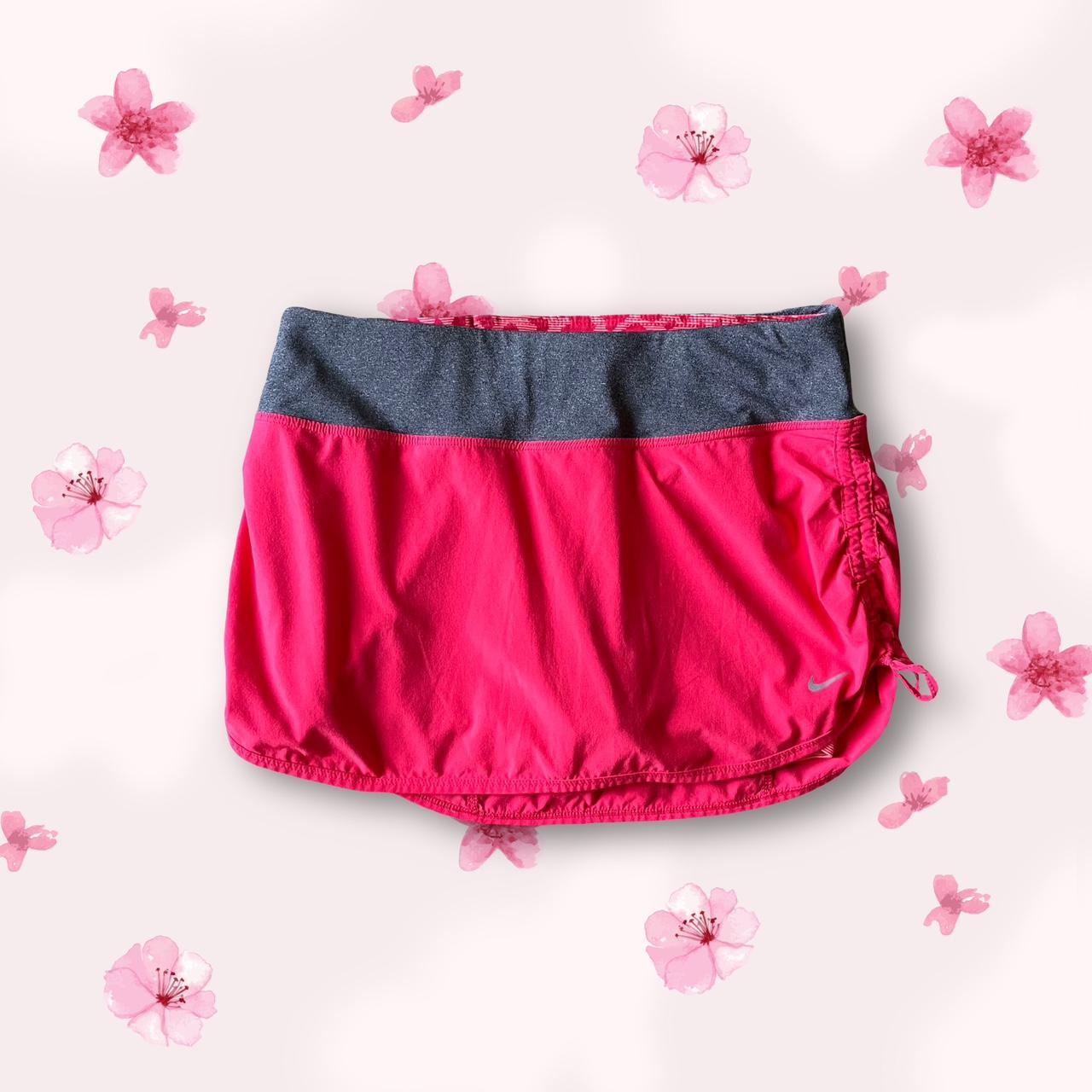 Nike Women's Red and Grey Skirt Depop