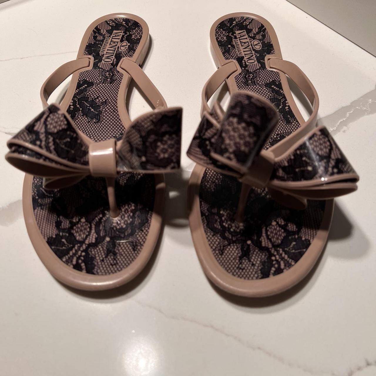 Valentino black sale jelly sandals