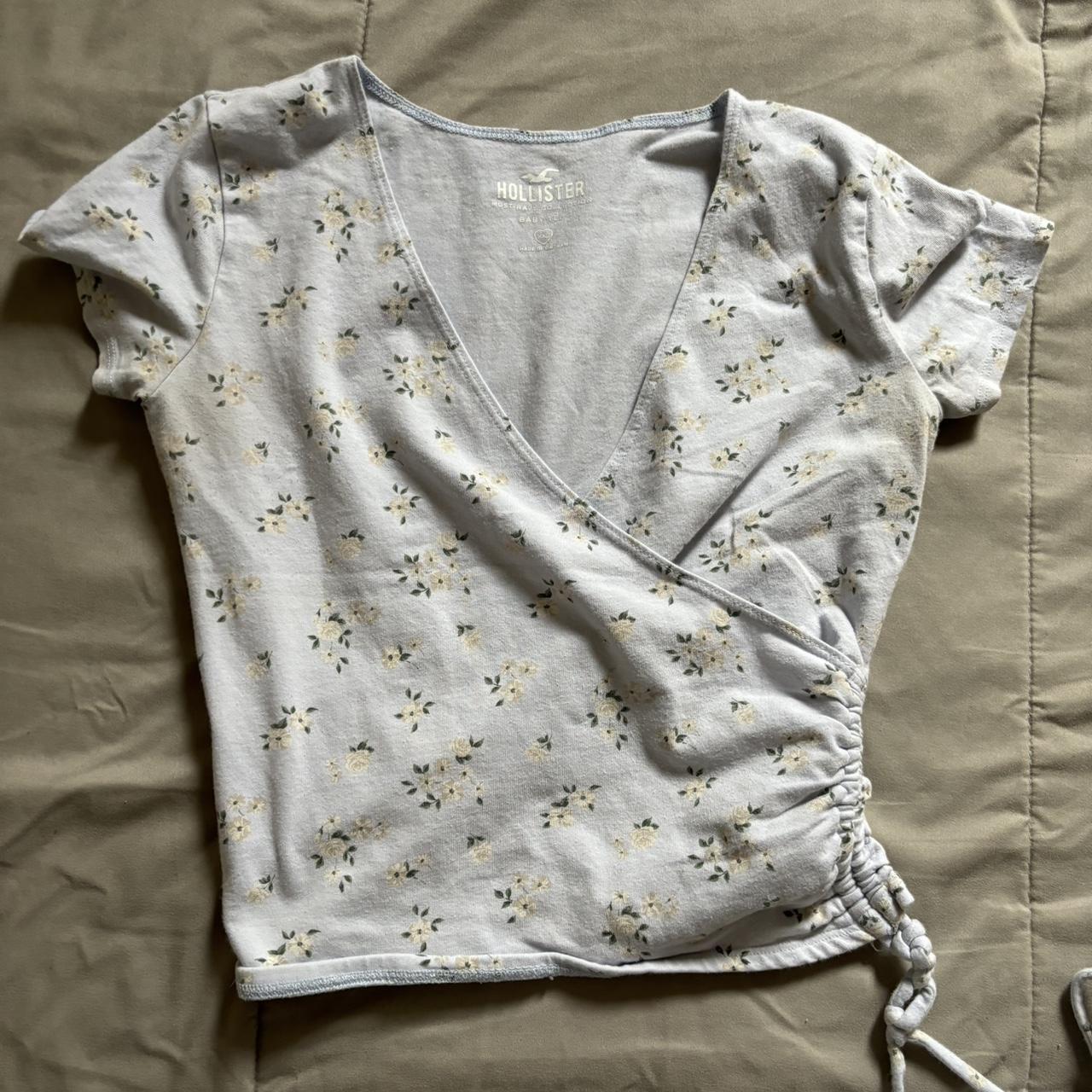 Light blue Hollister tee! Pretty floral pattern Depop