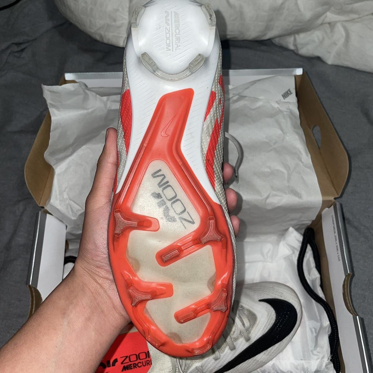 nike mercurial vapor size 10.5