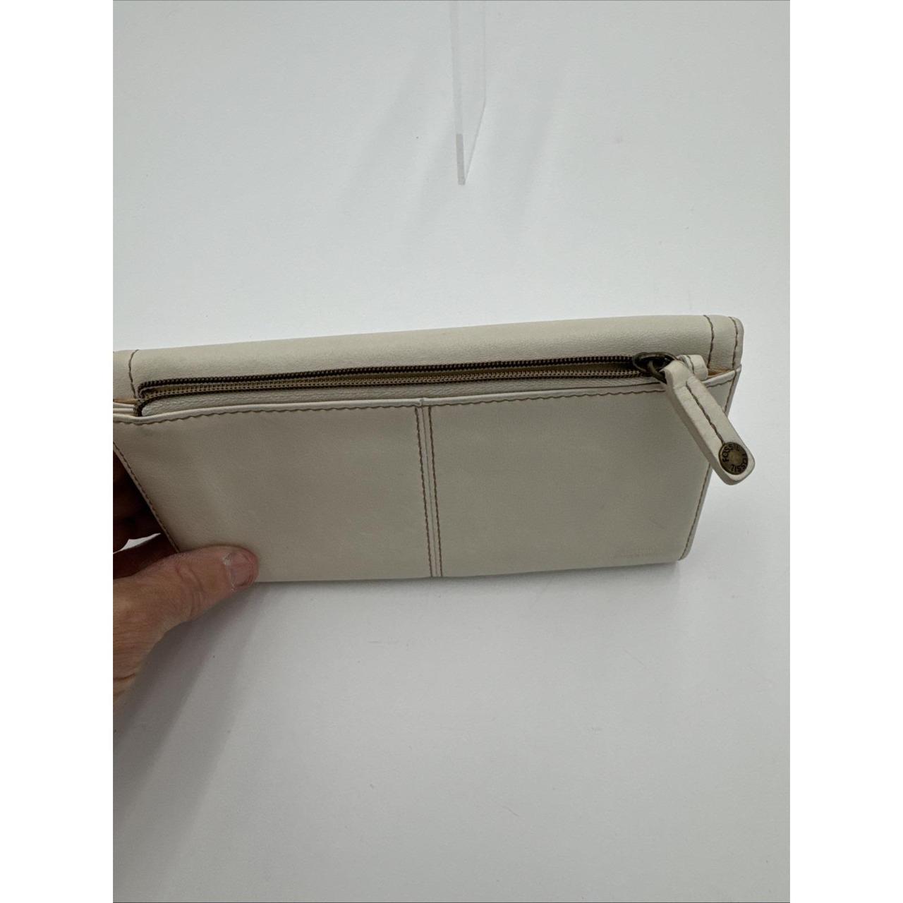Fossil Women's Wallet - Cream – Fossil Cream Soft… - image 5
