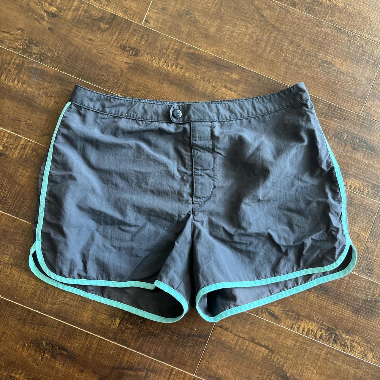 item listed by shop_roseblvd