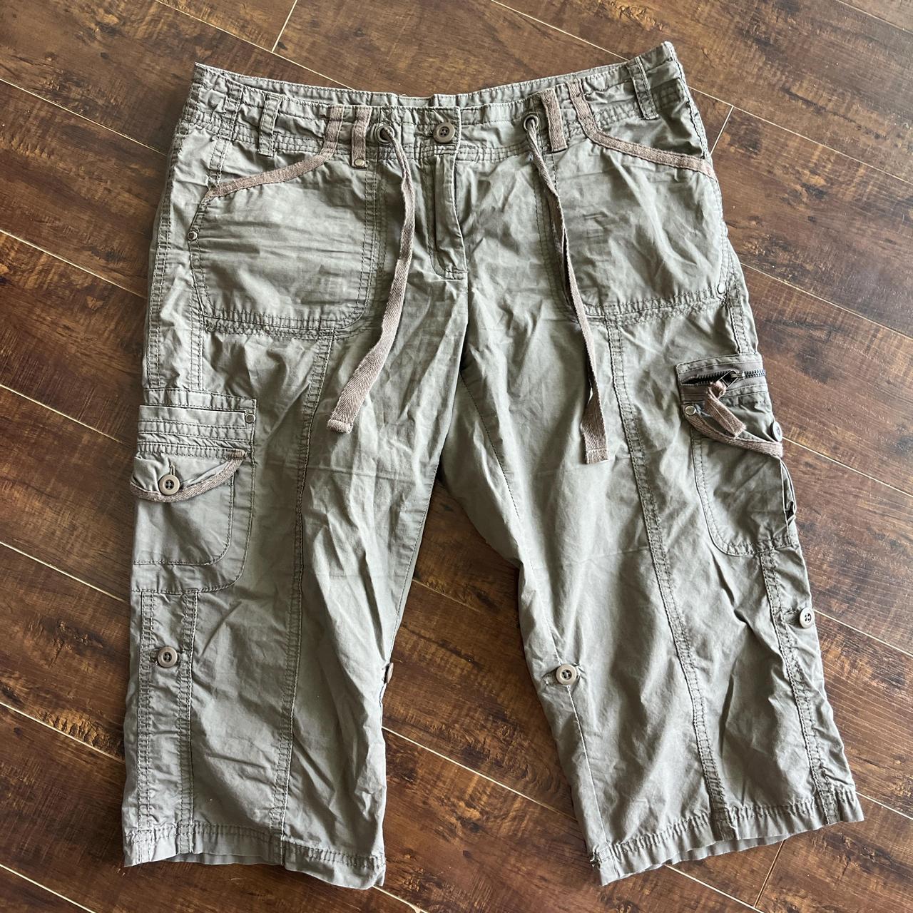 item listed by shop_roseblvd