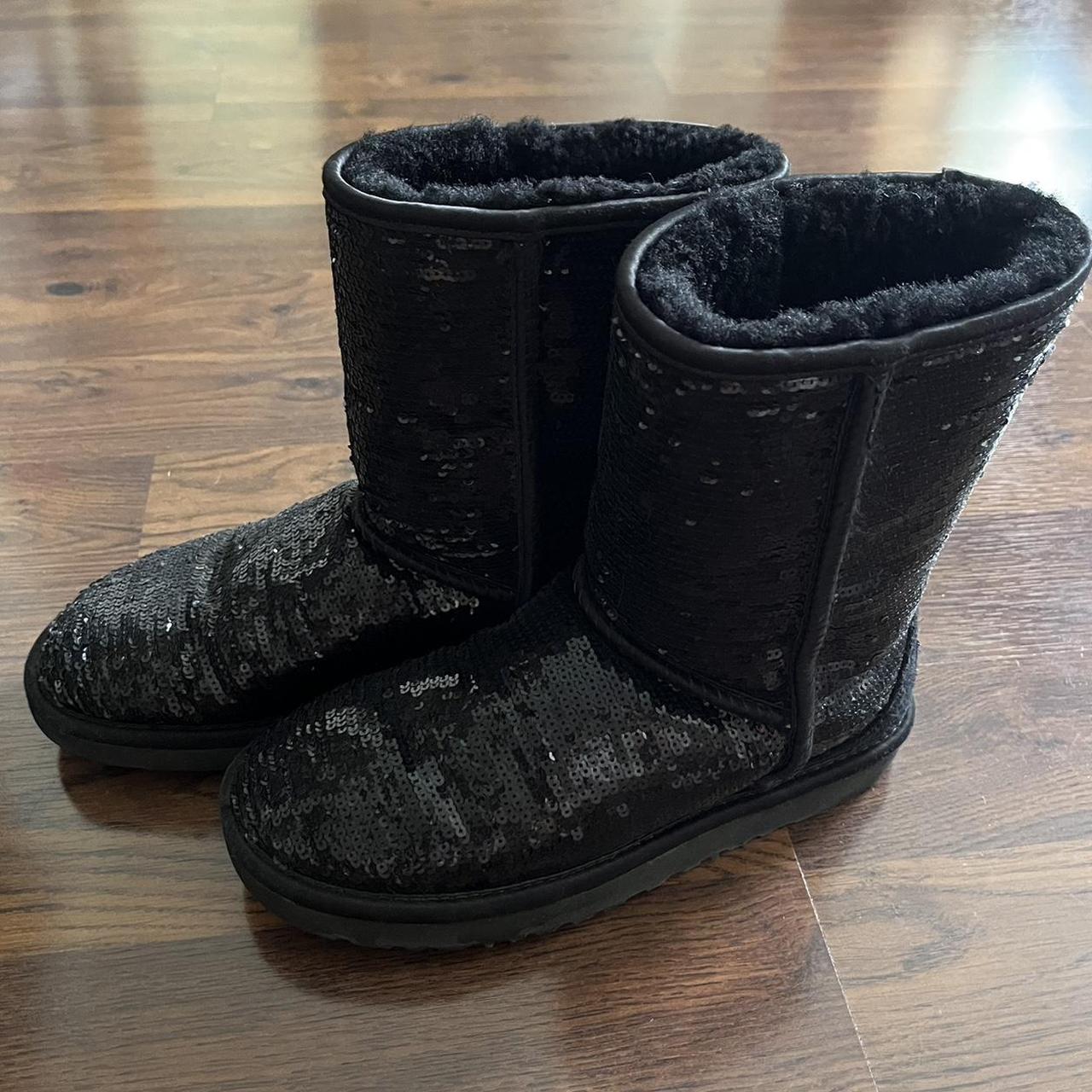 Ugg black hot sale sequin