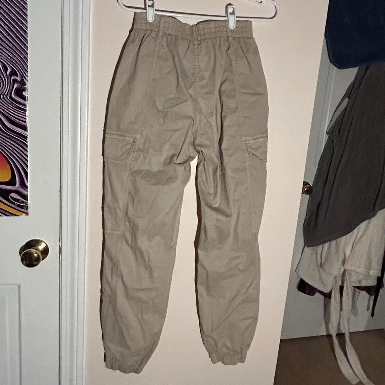 Garage Cargo Pants —— Size XS/S Baggy (I just... Depop