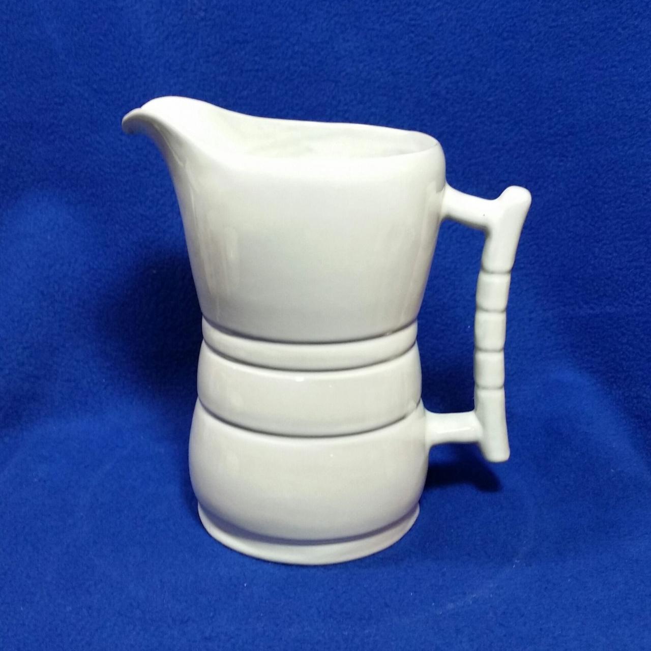 Frankoma White Sand Juice hotsell Pitcher With 6 Demitasse Juice Cups and 10