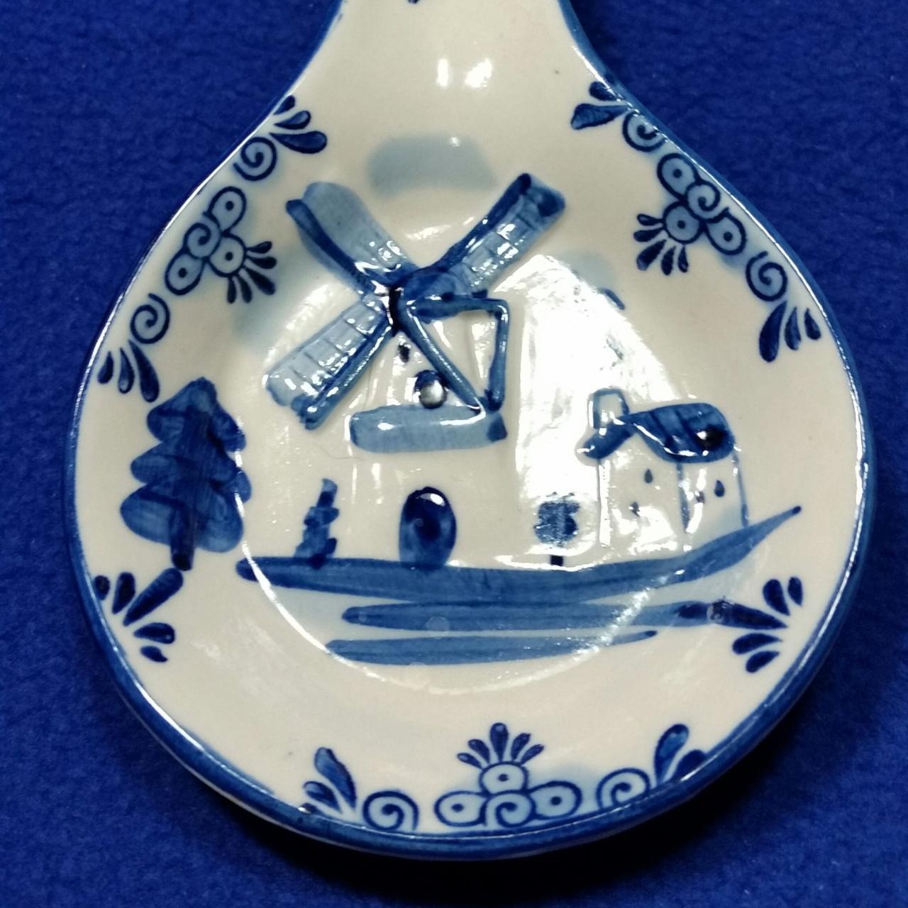 Vintage Delft Blue Spoon Rest. Pre-Owned. No... - Depop