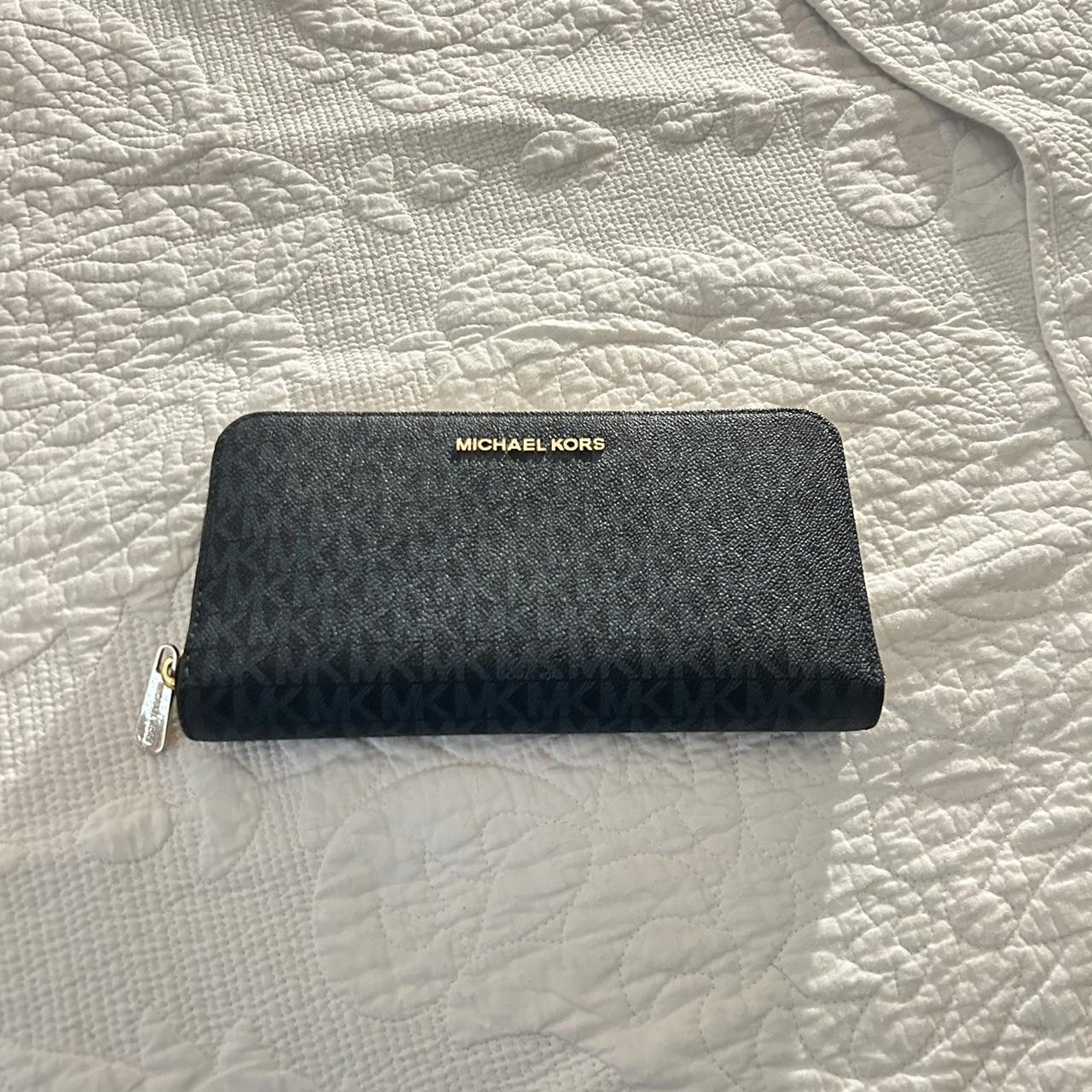  Original Michael Kors Wallet Womens Fashion Bags  Wallets Wallets   Card holders on Carousell