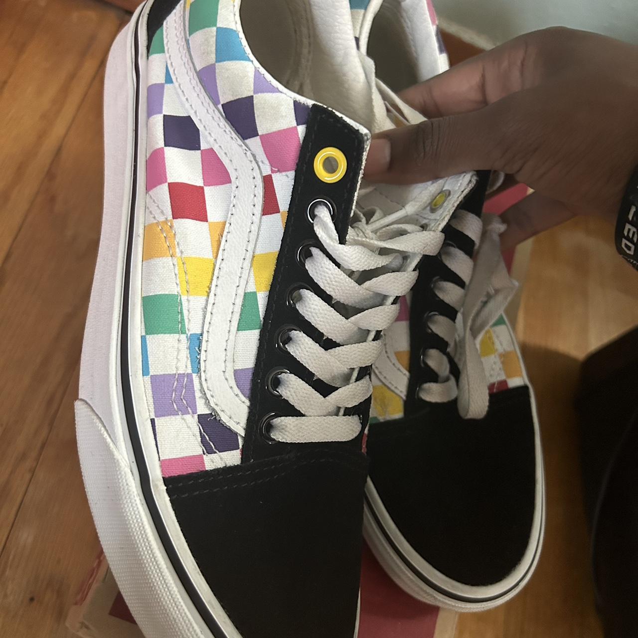 Vans old store skool rainbow checkerboard