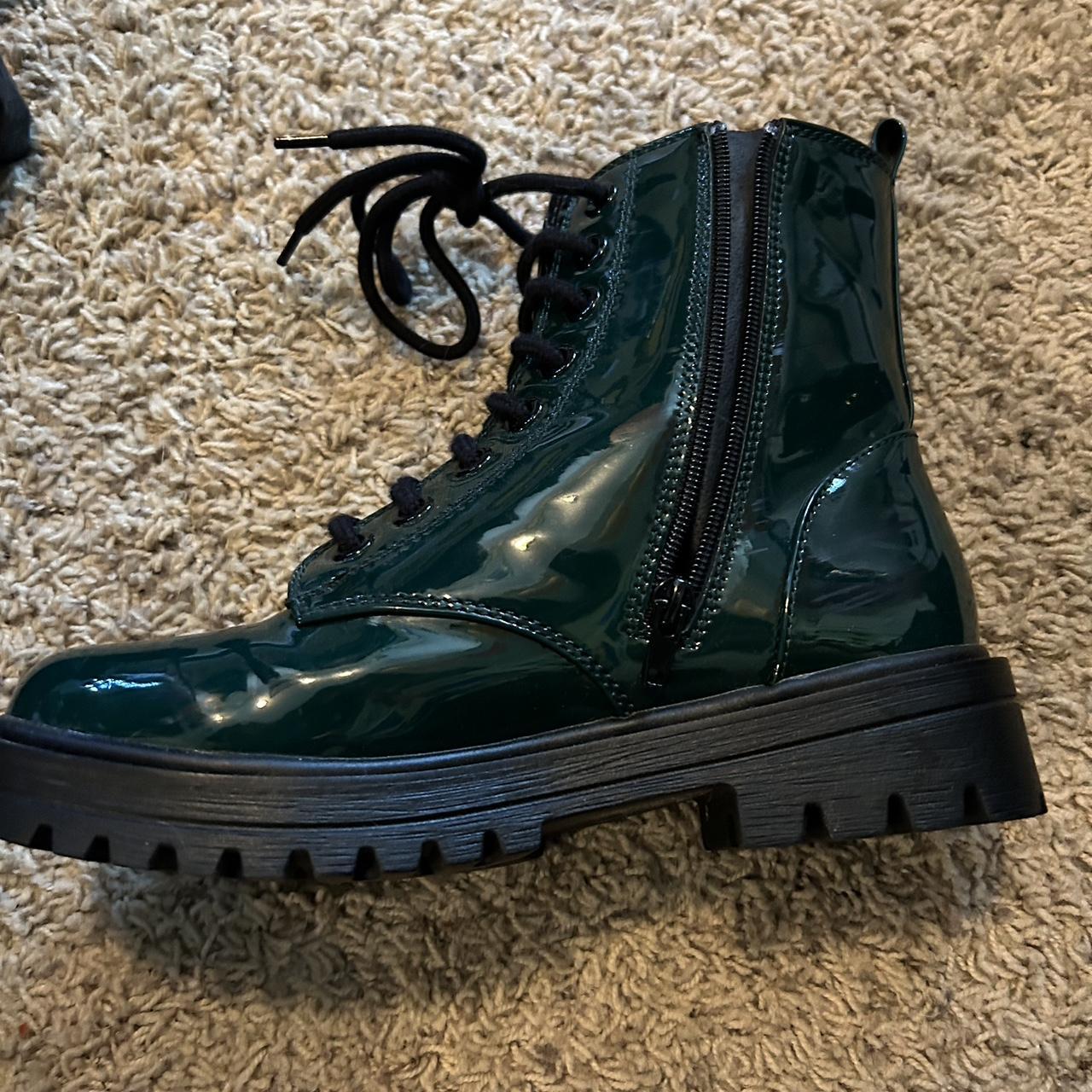 Cheap hotsell green boots