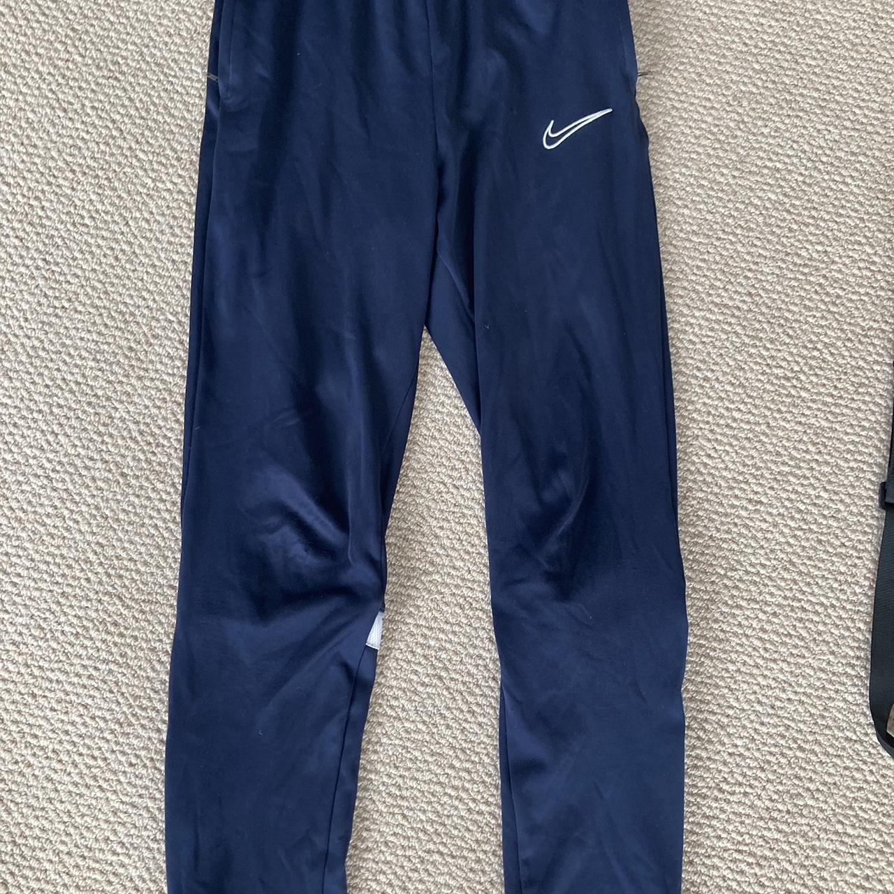 mens xs nike joggers