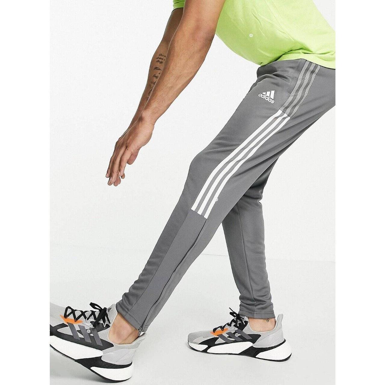 Adidas shoes joggers outlet xl