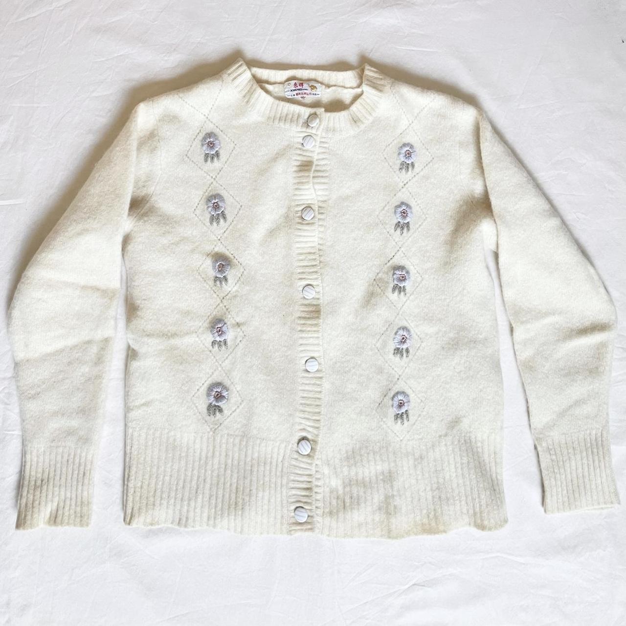 item listed by r4chluv