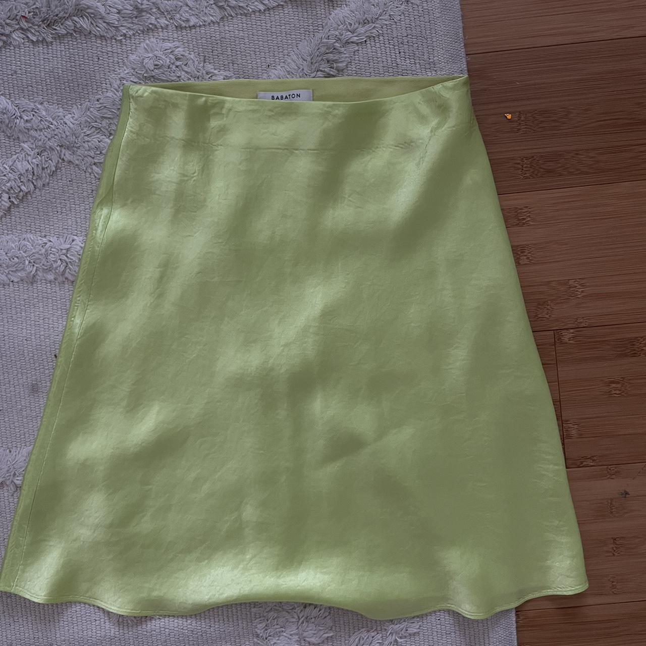 Aritzia bright green skirt Satin material Babaton... Depop