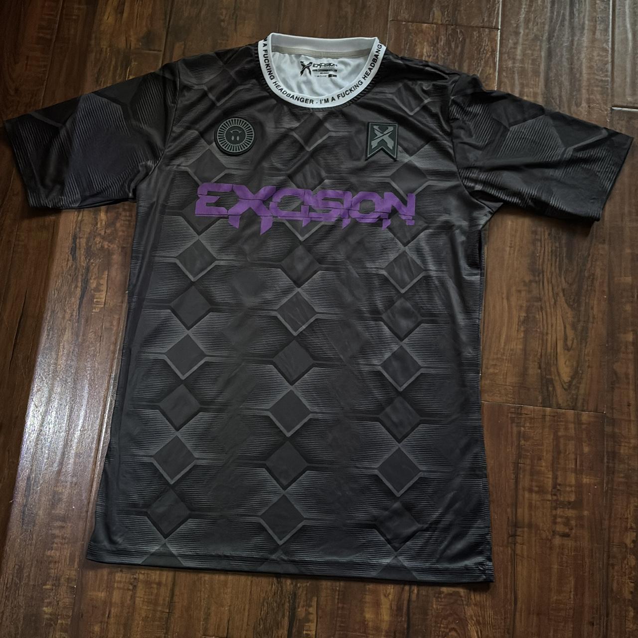 item listed by user1227k