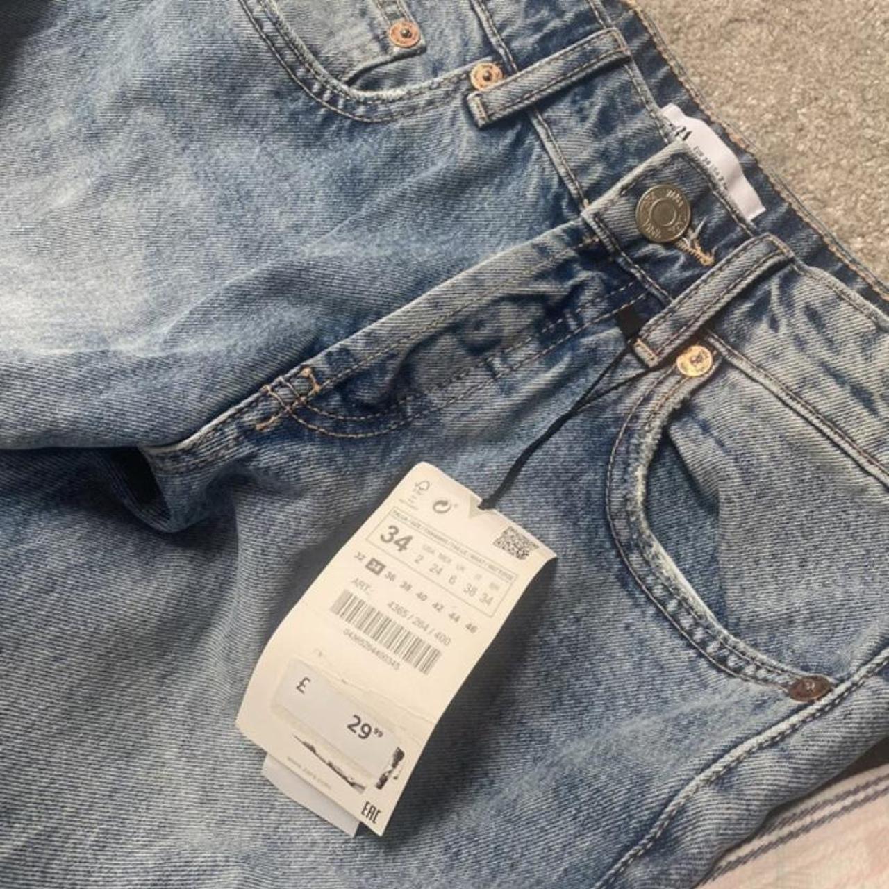 Zara low rise jeans Brand new Size 6 (Picture Of me... - Depop