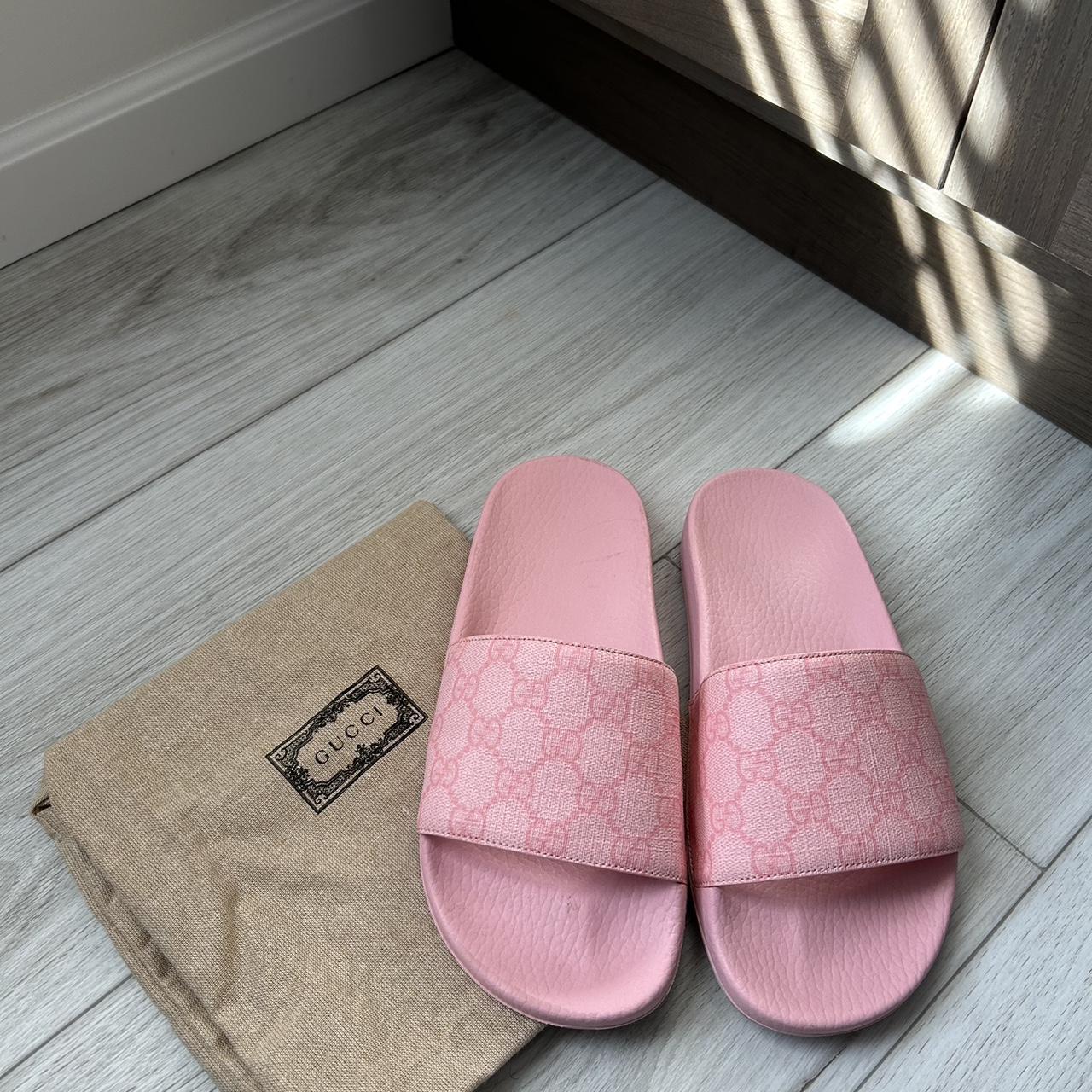 Light pink gucci online slides