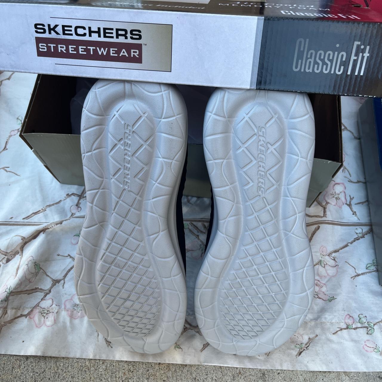 Skechers streetwear air cooled store memory foam classic fit