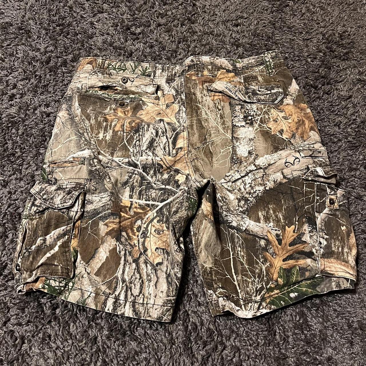 realtree cargo shorts size 36 no paypal payment - Depop