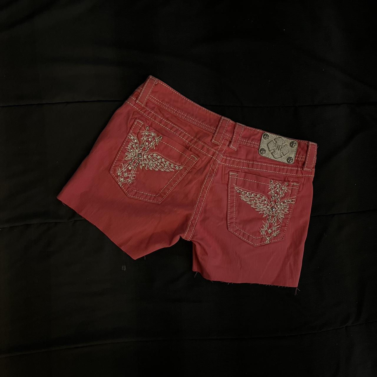 Pink Cross Wing Capri Pink Cross Wing Capri