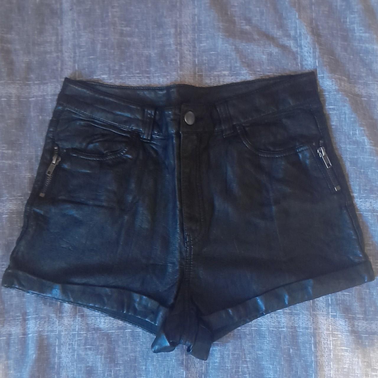 Women's Black Shorts | Depop