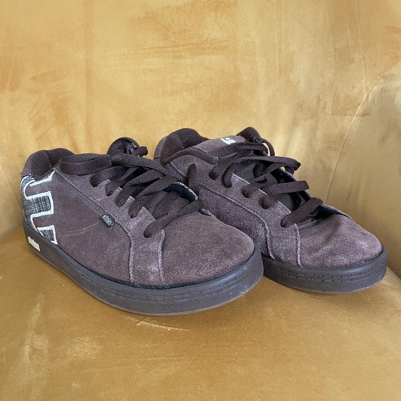 etnies skate shoes womens