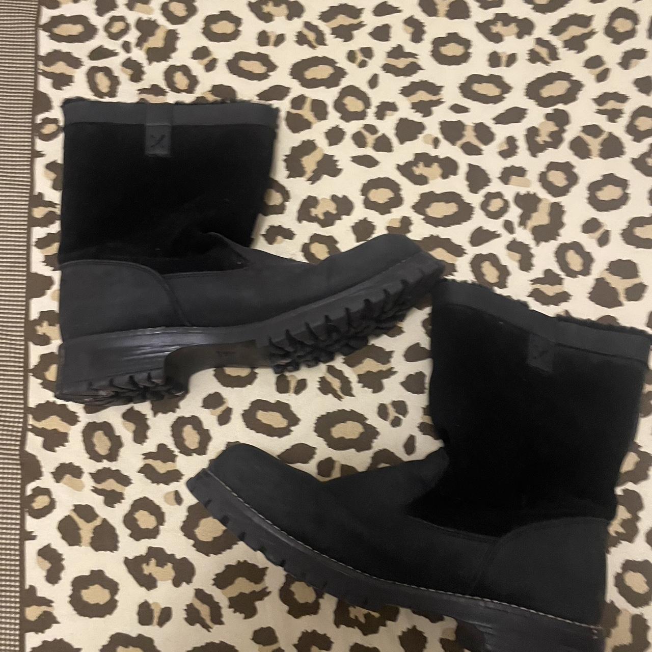item listed by viaqxx