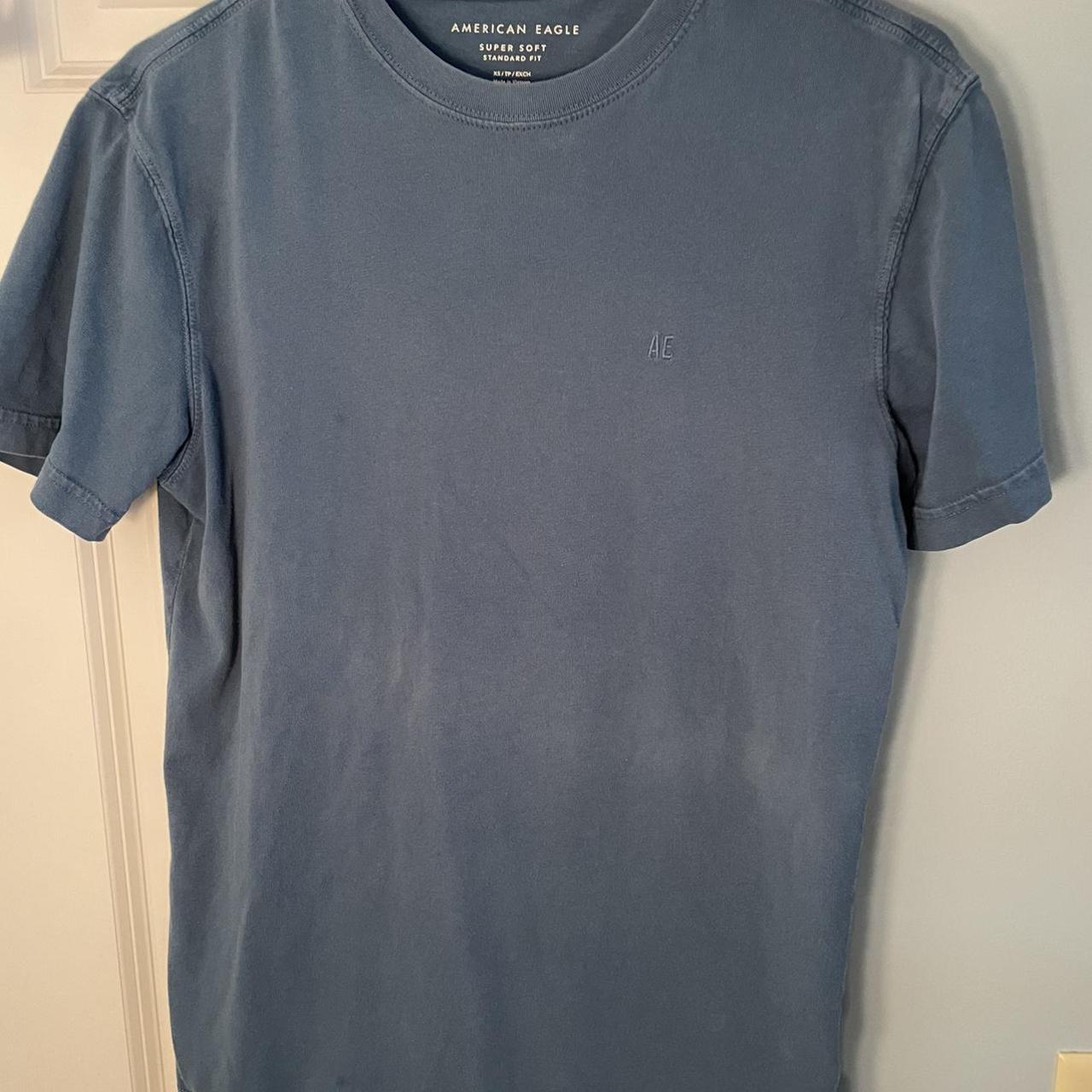 American Eagle Men's Tshirt Depop