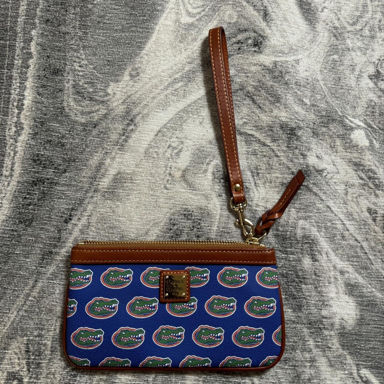 Dooney and bourke florida best sale gators wallet